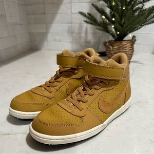 Nike kids 3Y high tops - never worn